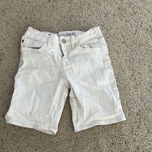 Girls white denim shorts. Size: 10.